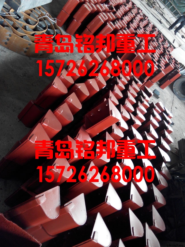 青岛铭邦重工抛丸机提升机料斗、提升斗大量库存现货 青岛铭邦重工抛丸机提升机料斗、提升斗大量库存现货