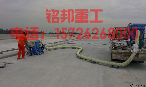 桥面路面抛丸机施工现场图 桥面路面抛丸机施工现场图