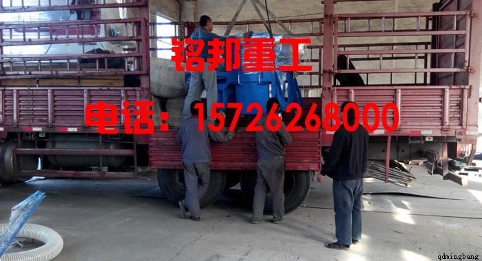 出口路面抛丸机除尘器装车中 出口路面抛丸机除尘器装车中
